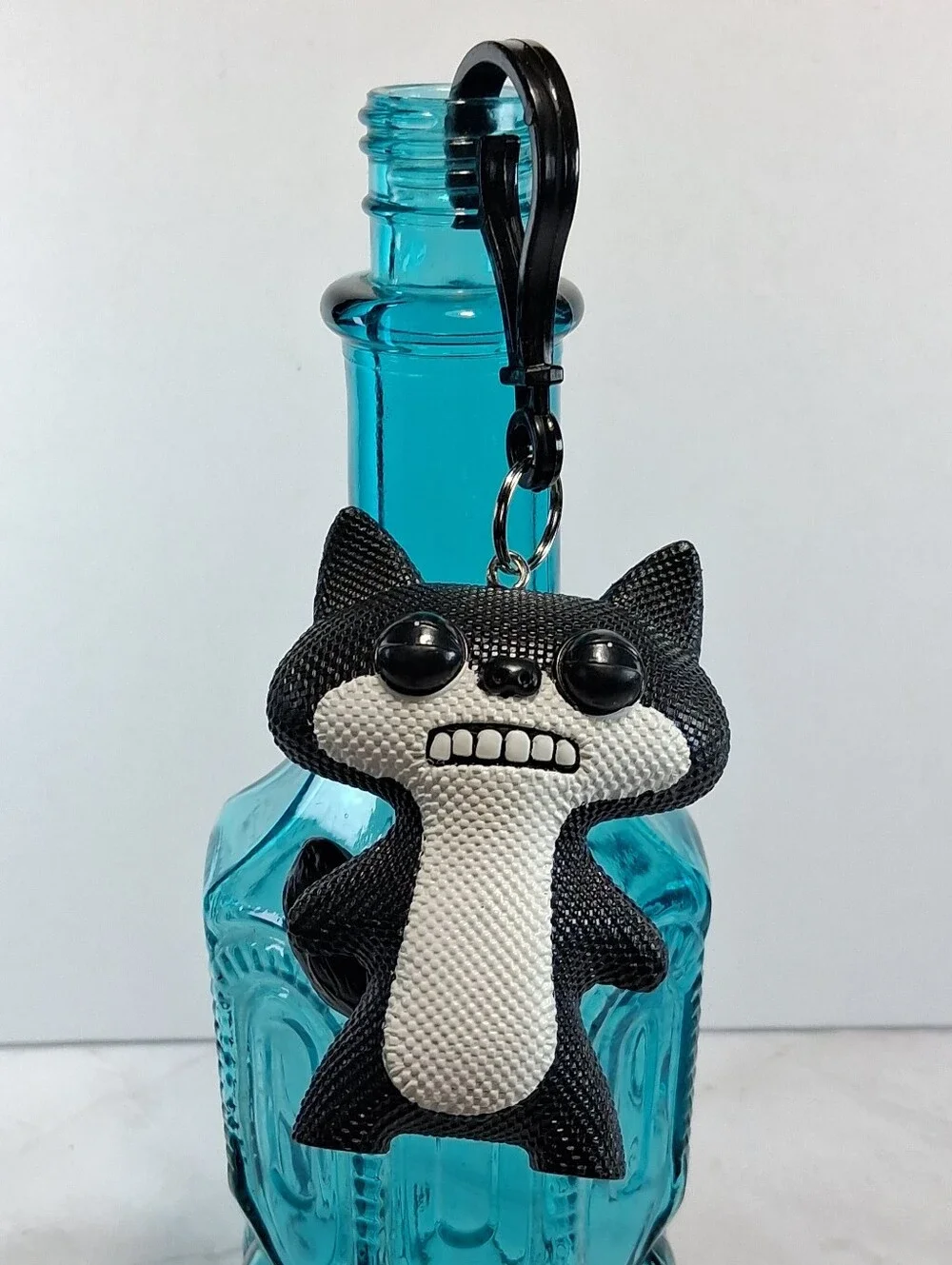 Black & White Cat Keychain Toy Fuggler